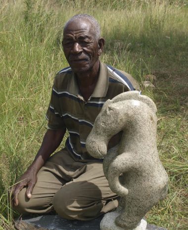 Shona artist Ephraim Chaurika portrait photo