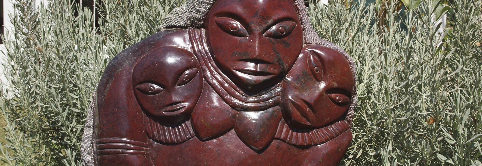 boira mteki sculpture
