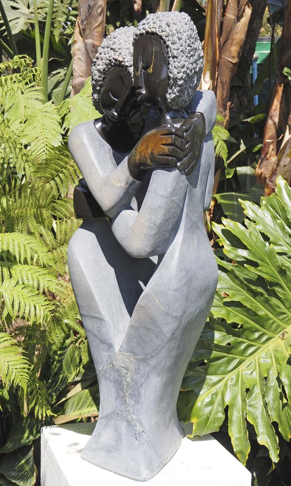 Shona stone sculpture lovers couple - Special Time by Jetro Zinyeka front right