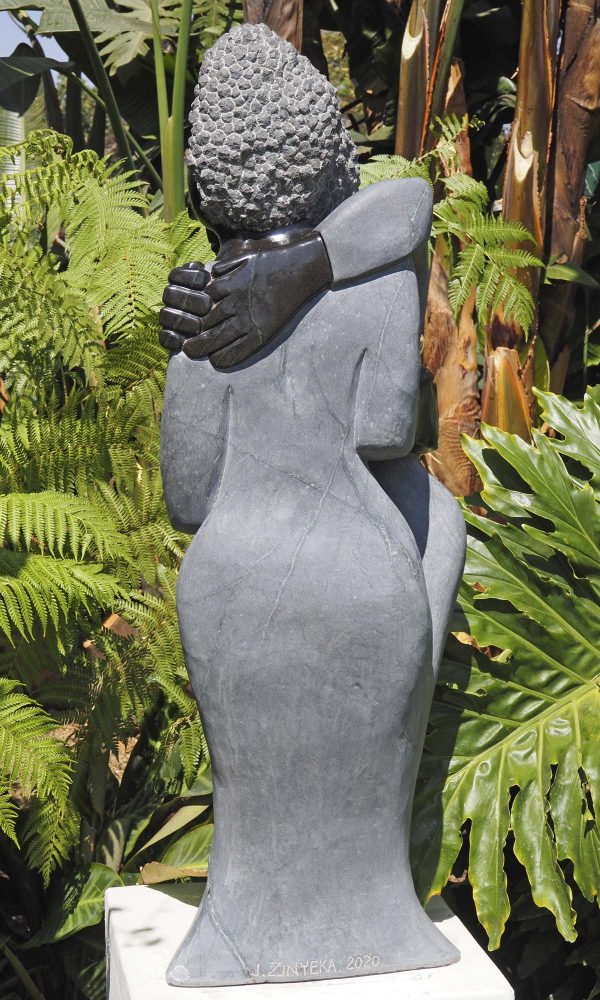 Shona stone sculpture lovers couple - Special Time by Jetro Zinyeka right side