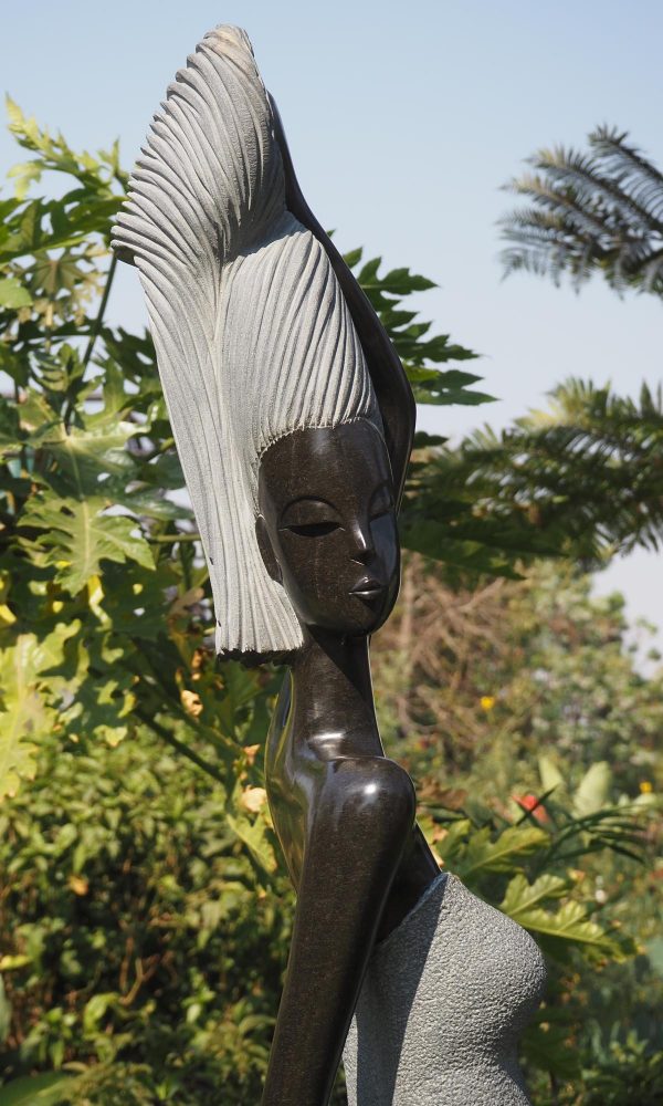 Garden sculpture female form - It's My Day by Tutani Mgabazi close up II