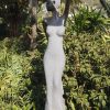Garden sculpture female form - It's My Day by Tutani Mgabazi right side